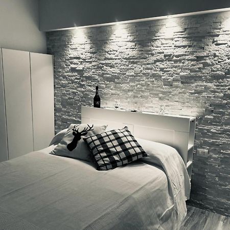 Appartement La Casa Nel Cortile à Catane Extérieur photo